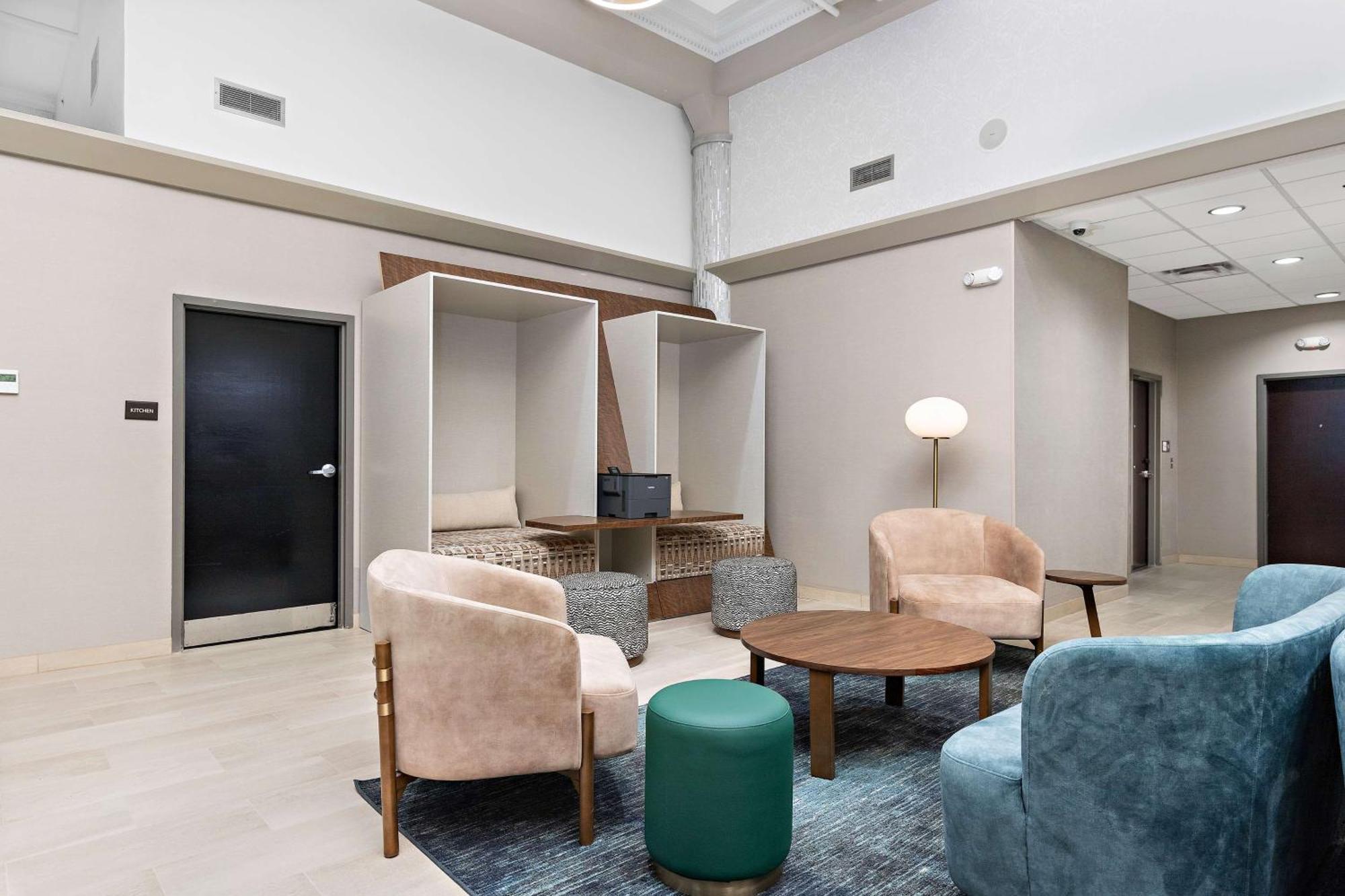 Hampton Inn Kansas City - Downtown Financial District Exterior photo